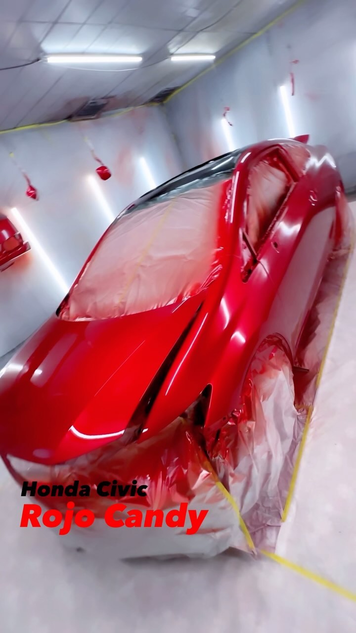 Honda Civic: rojo candy en GyG Automotriz