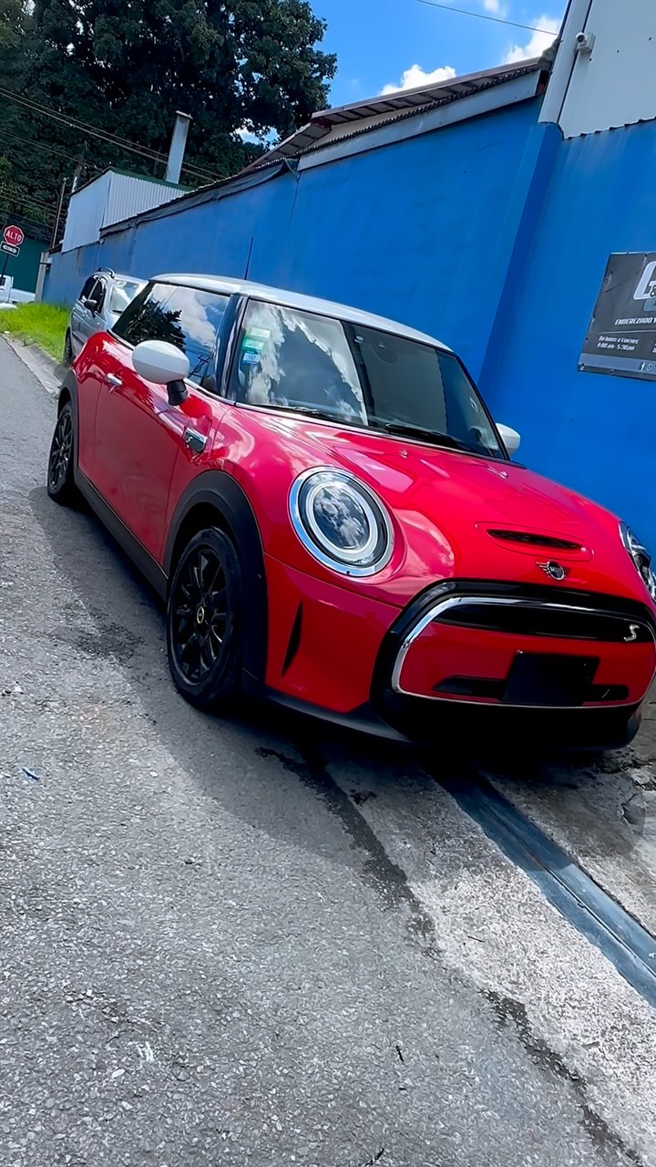 MINI: restauración y pulido premium en GyG Automotriz